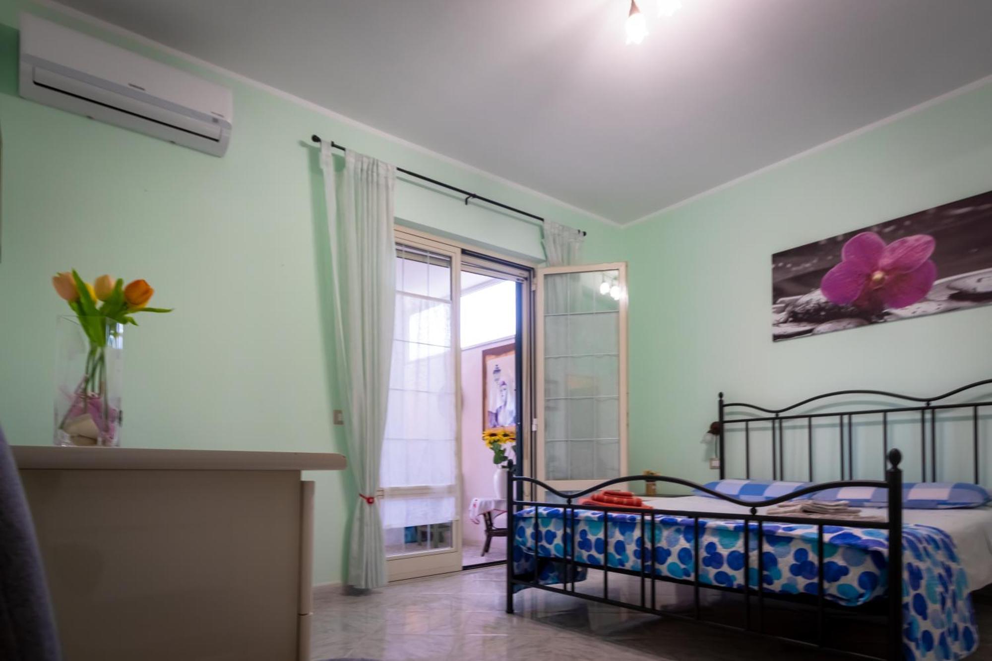 Casa Marcy Apartment Oristano Exterior photo