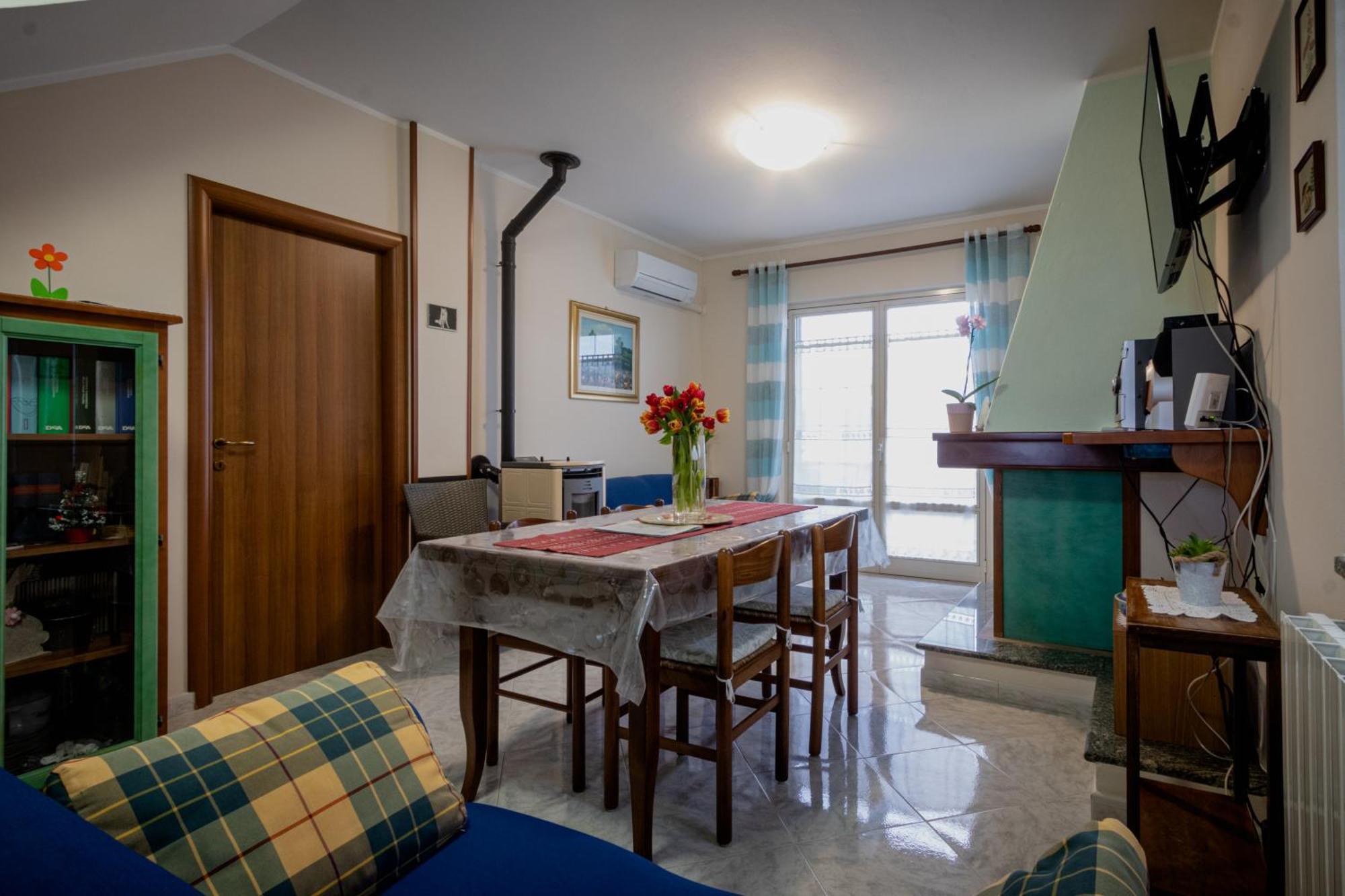 Casa Marcy Apartment Oristano Exterior photo